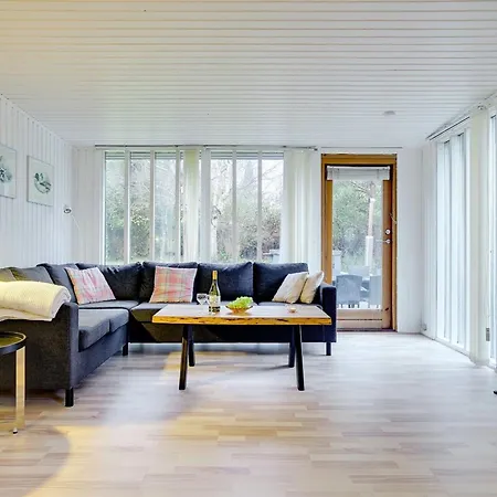 Aasta - 500m From The Sea By Interhome