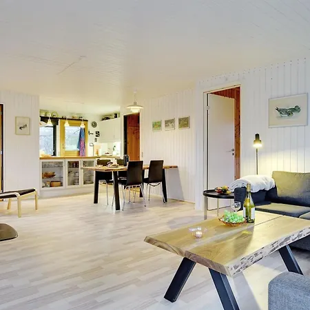 Aasta - 500m From The Sea By Interhome Semesterbostad Præstø