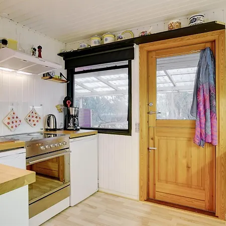 Aasta - 500m From The Sea By Interhome * Præstø