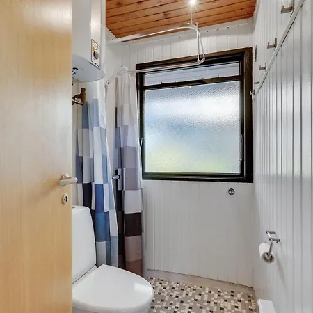Semesterbostad Aasta - 500m From The Sea By Interhome
