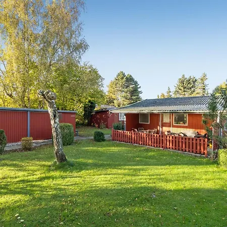 Aasta - 500m From The Sea By Interhome Semesterbostad